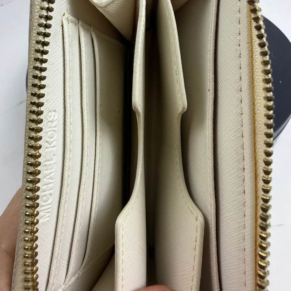 Michael Kors White Monogram Patent Leather Zip Around Wristlet Wallet Gold Logo